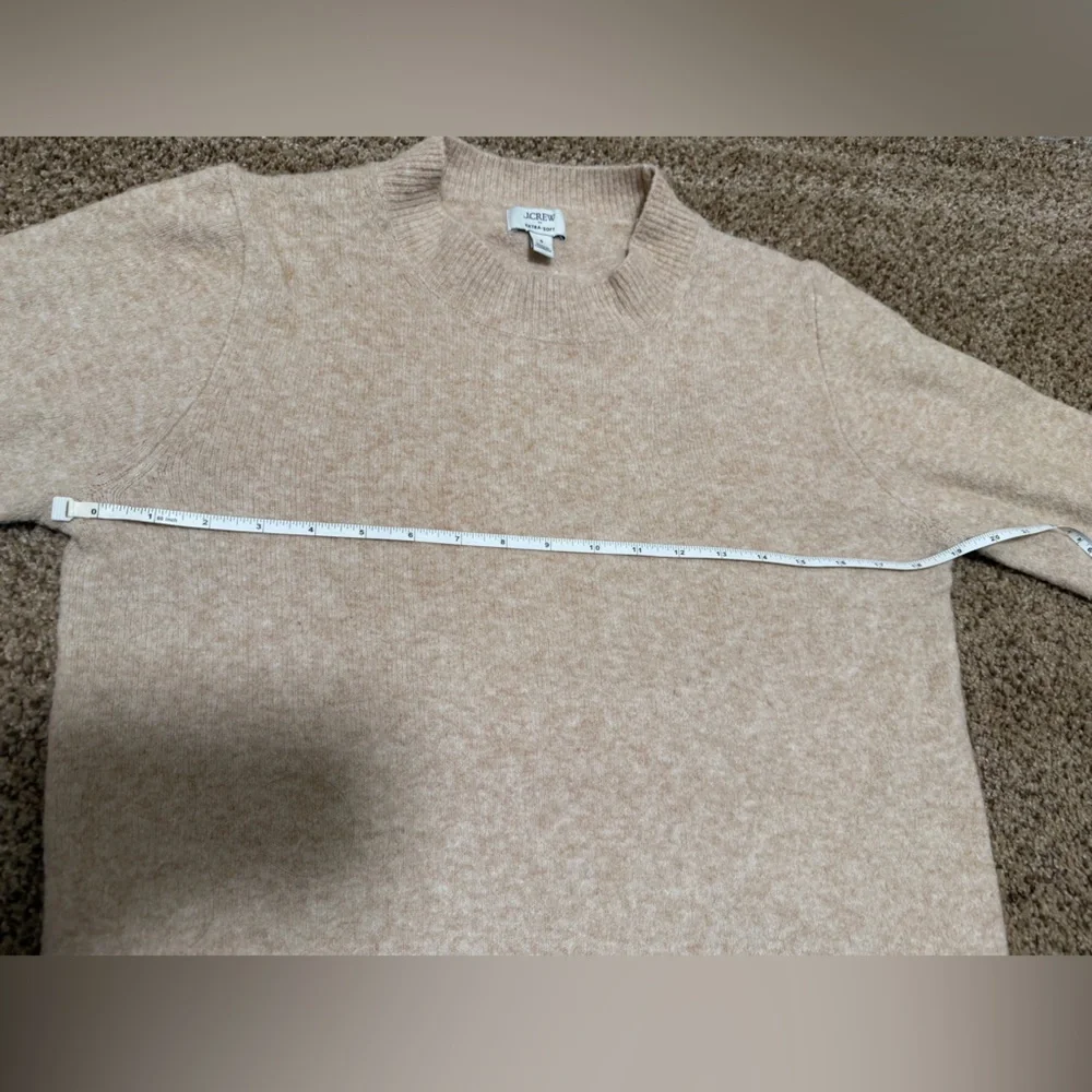 J. Crew Women’s Small Extra Soft Knit Crewneck Tan Camel Wool Blend Sweater